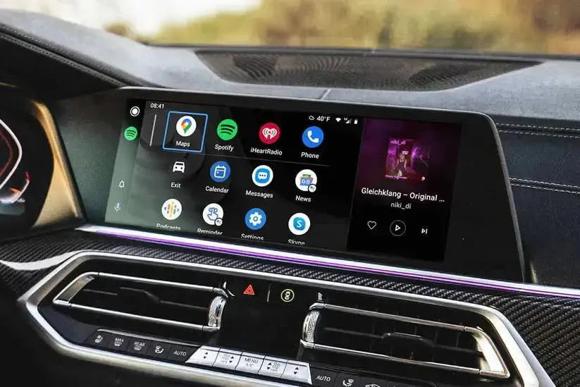 Lifetime CarPlay Android Auto MGU activation shown on BMW iDrive 7 and iDrive 8 screens